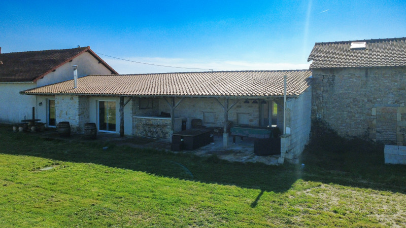 French property for sale in Paizay-Naudouin-Embourie, Charente - €299,950 - photo 10