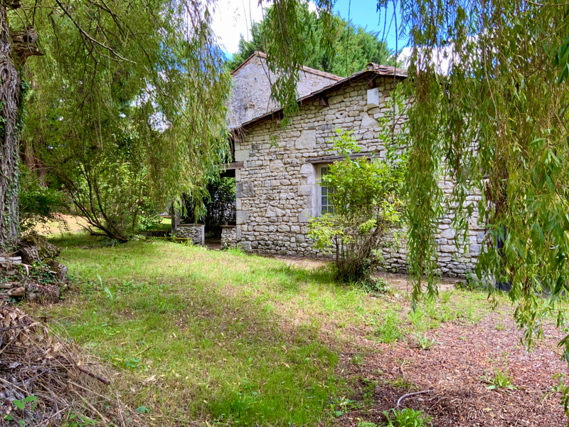 French property for sale in Cunèges, Dordogne - &#8364;220,000 - photo 2