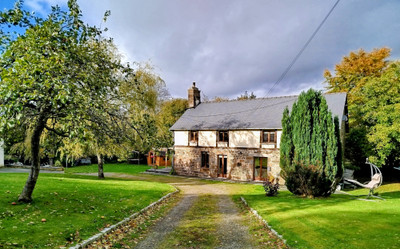 Maison à vendre à Perriers-en-Beauficel, Manche, Basse-Normandie, avec Leggett Immobilier Maison à vendre à Perriers-en-Beauficel, Manche, Basse-Normandie, avec Leggett Immobilier