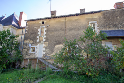 French property for sale in Richelieu, Indre-et-Loire - €101,600 - photo 7