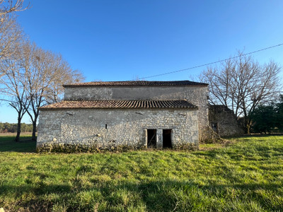 French property for sale in Margueron, Gironde - €79,750 - photo 1