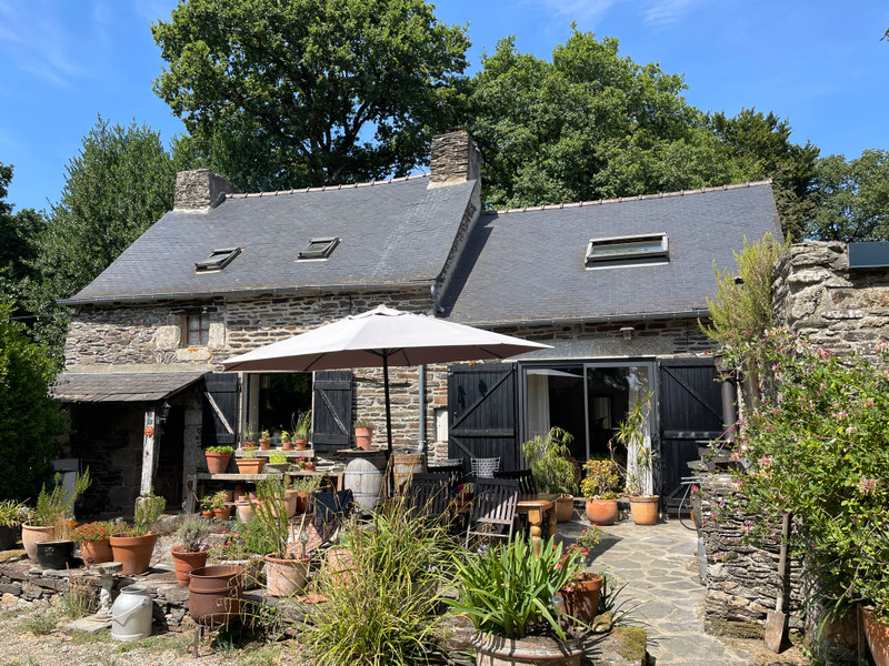 French property for sale in Canihuel, Côtes-d'Armor - €172,800 - photo 0