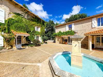 
Beautifully renovated 15th-century mill with two gites, in a breathtaking, private riverside setting.