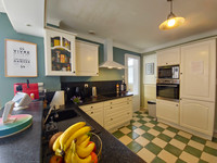 Maison à vendre à La Roche-sur-Yon, Vendée - 345.000 € - photo 4
