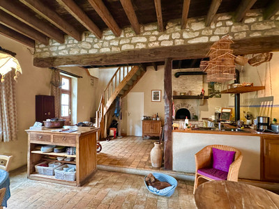 French property for sale in Saint-Léomer, Vienne - €225,850 - photo 4