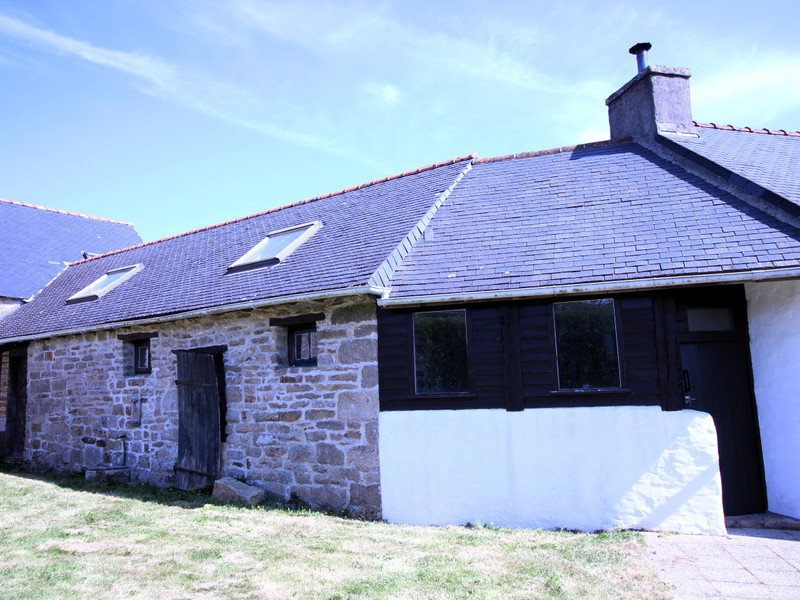 French property for sale in Trégourez, Finistère - €162,000 - photo 9