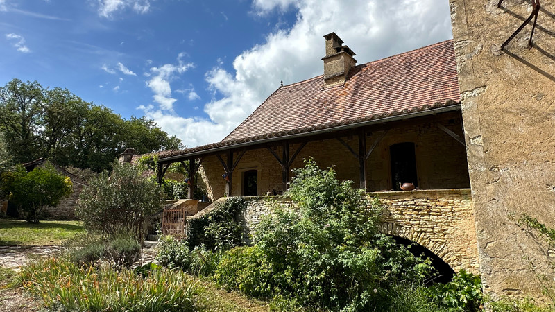 French property for sale in Cazals, Lot - €690,000 - photo 2
