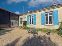 Propriété à vendre à L'Absie, Deux-Sèvres - 179 000 € - photo n°1