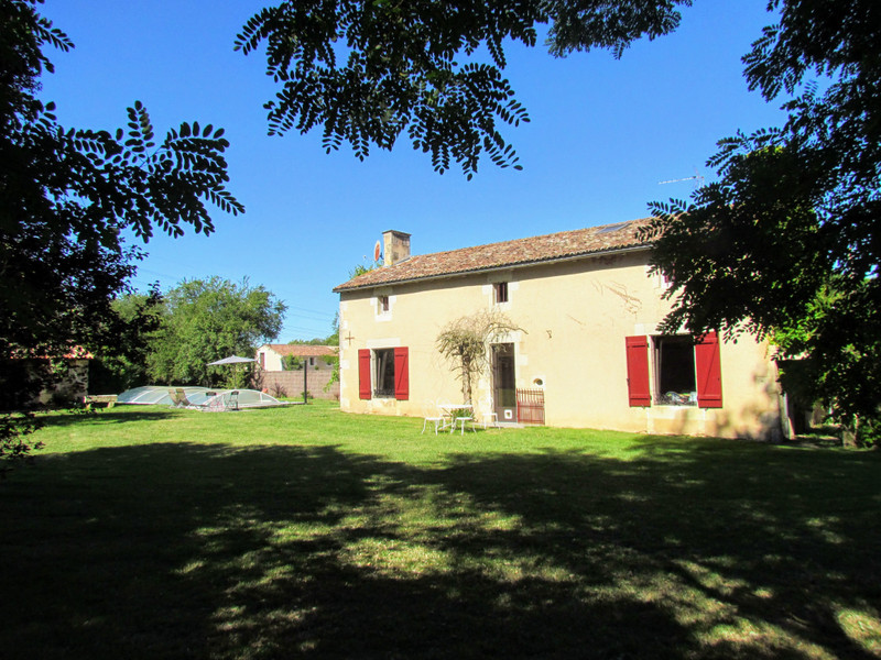 House for sale in SaintLaurentdeJourdes Vienne Beautifully