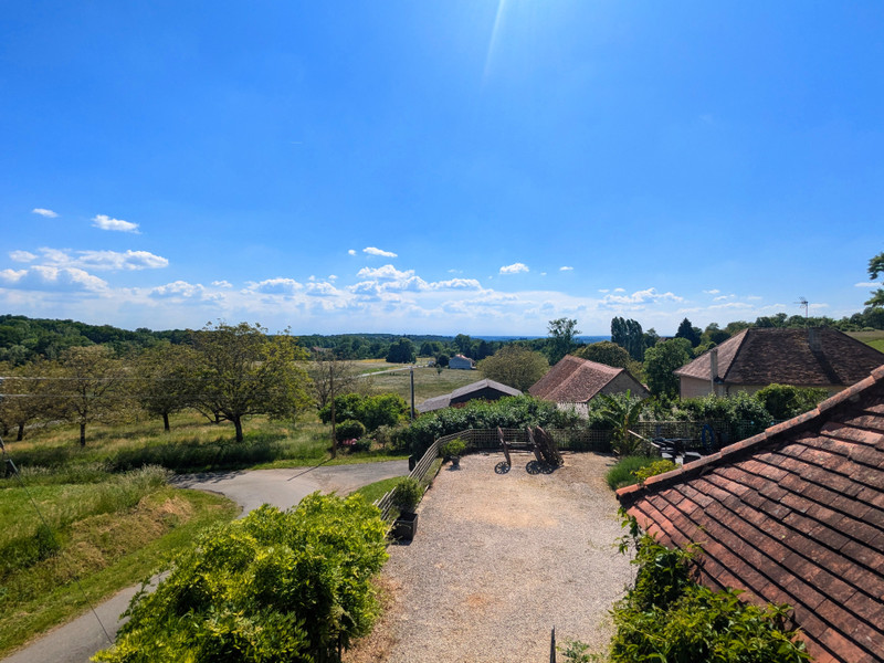 French property for sale in Nanthiat, Dordogne - €370,000 - photo 13