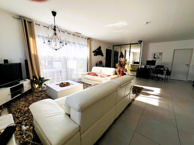 French property for sale in Cessenon-sur-Orb, Hérault - €385,000 - photo 2