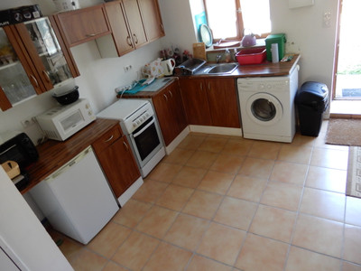 French property for sale in Lésignac-Durand, Charente - €122,080 - photo 4