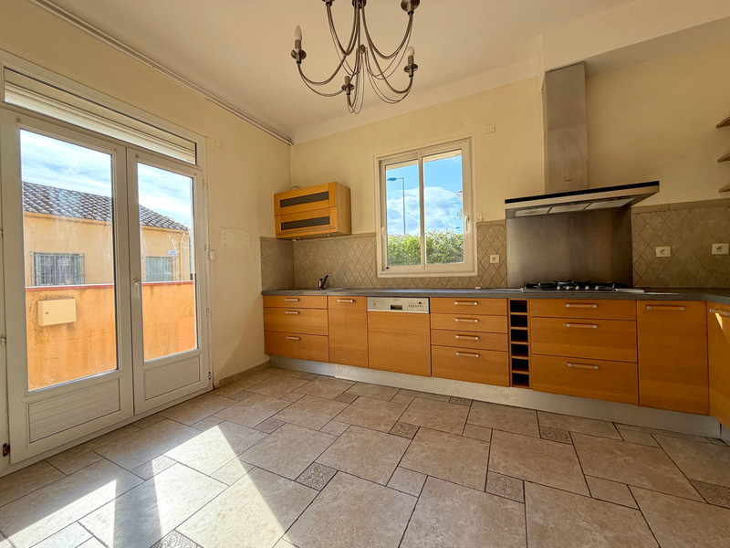 French property for sale in Canet-en-Roussillon, Pyrénées-Orientales - €306,000 - photo 1