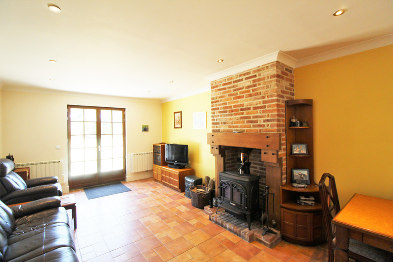 French property for sale in Coulonges, Vienne - €169,000 - photo 5