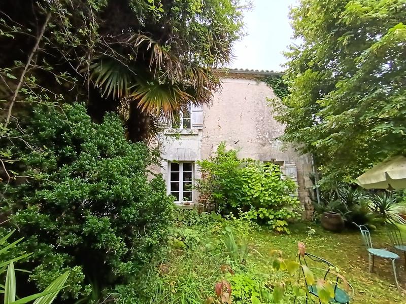 French property for sale in Bourdeilles, Dordogne - €254,000 - photo 1