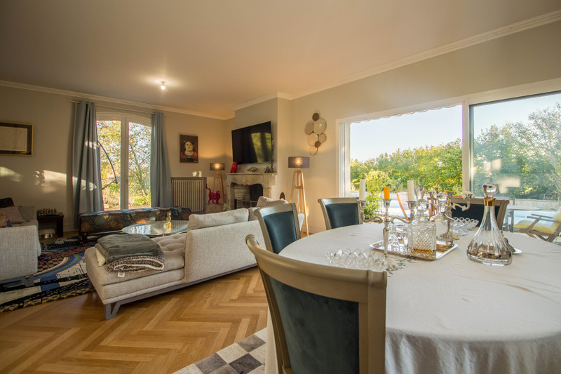 French property for sale in Angoulême, Charente - €367,500 - photo 4