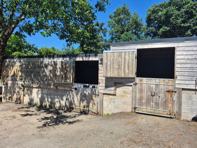 French property for sale in Callac, Côtes-d'Armor - €317,990 - photo 2