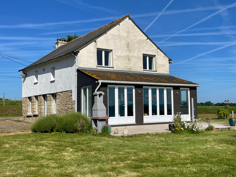 French property for sale in Saint-Vran, Côtes-d'Armor - €183,546 - photo 1