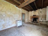 Maison à vendre à Marcillac-Lanville, Charente - 51 600 € - photo 5