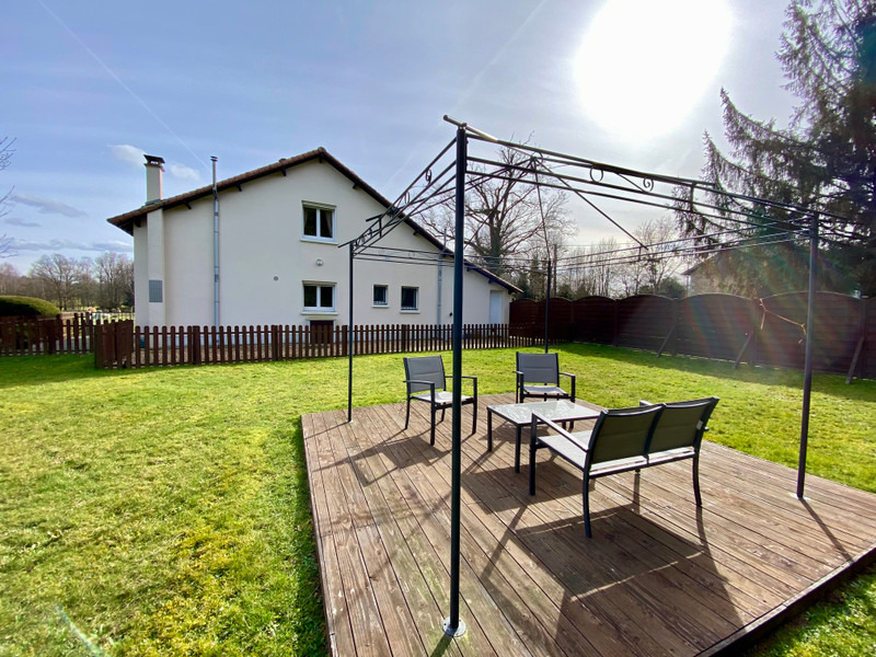 French property for sale in Massignac, Charente - €162,000 - photo 9