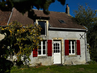 Maison à vendre à Pruniers, Indre - 87.450 € - photo 1