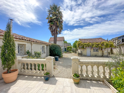 French property for sale in Migron, Charente-Maritime - €275,000 - photo 4