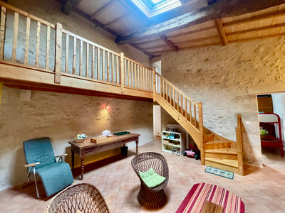 French property for sale in Blasimon, Gironde - €449,000 - photo 8