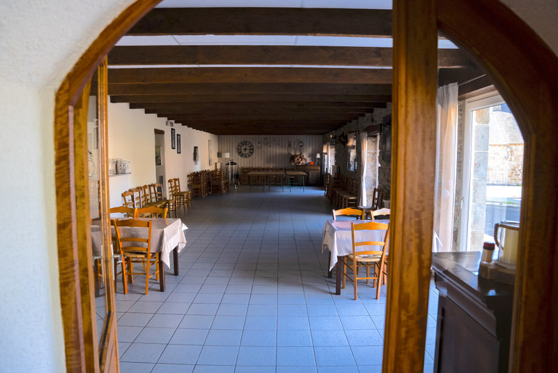 French property for sale in Loguivy-Plougras, Côtes-d'Armor - €389,000 - photo 5