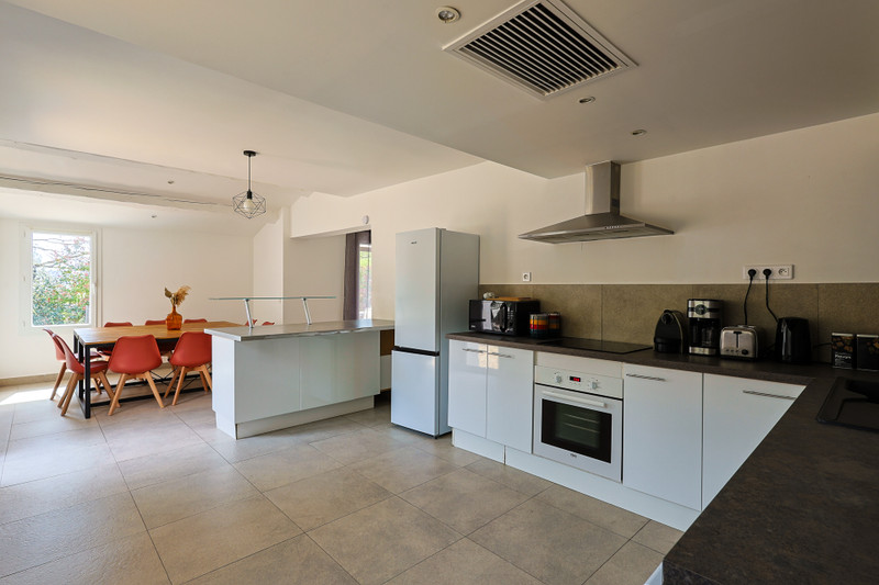 French property for sale in Les Arcs, Var - €550,000 - photo 4