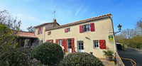 Maison à vendre à Gourgé, Deux-Sèvres - 335 000 € - photo 1
