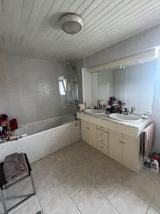 French property for sale in Saint-Médard, Charente - €251,450 - photo 13