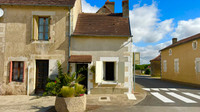 Maison à vendre à Saint-Léomer, Vienne - 31.600 € - photo 1