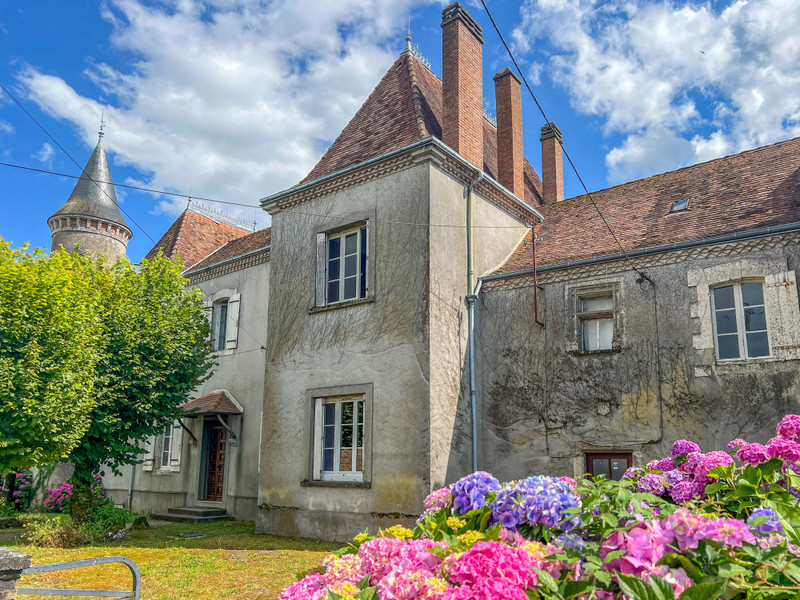 French property for sale in Mialet, Dordogne - €412,000 - photo 8