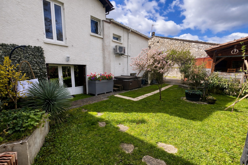 French property for sale in Eymet, Dordogne - €325,000 - photo 9