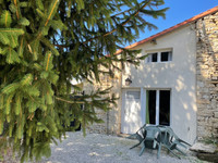Maison à vendre à Villiers-le-Roux, Charente - 399 620 € - photo 4