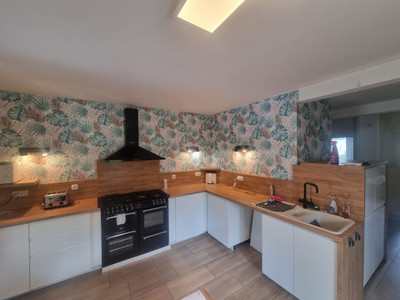 French property for sale in Ballots, Mayenne - €269,999 - photo 4