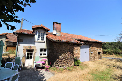 Maison à vendre à Videix, Haute-Vienne, Limousin, avec Leggett Immobilier