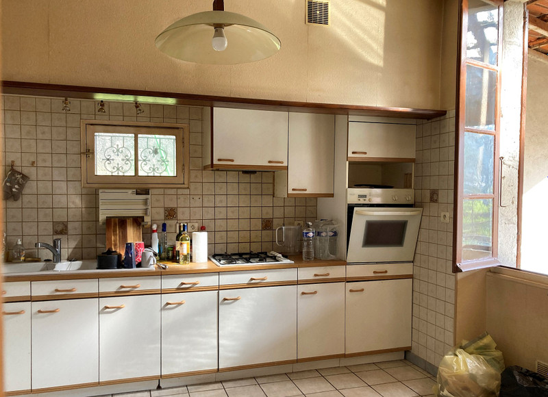French property for sale in Cahors, Lot - €135,000 - photo 6
