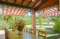Maison à vendre à Estoublon, Alpes-de-Hautes-Provence - 455 000 € - photo 6