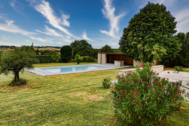 French property for sale in Gimont, Gers - €1,650,420 - photo 4