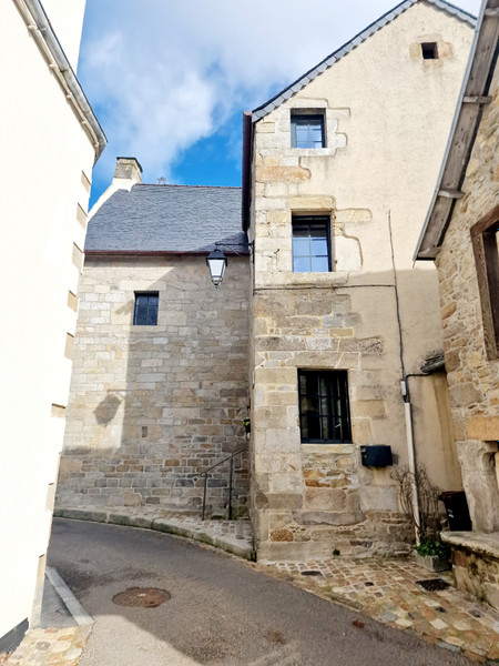 French property for sale in Saint-Pol-de-Léon, Finistère - &#8364;532,000 - photo 3