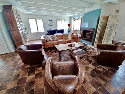 French property for sale in Saint-Molf, Loire-Atlantique - €543,400 - photo 8