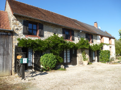 Maison à vendre à Chéniers, Creuse, Limousin, avec Leggett Immobilier