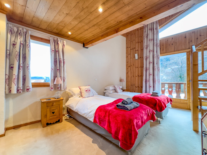 Ski property for sale in Courchevel - La Tania - photo 3