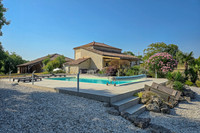 Propriété à vendre à Montpezat-de-Quercy, Tarn-et-Garonne - 550 000 € - photo n°2