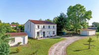 Propriété à vendre à Varaize, Charente-Maritime - 240 000 € - photo n°1