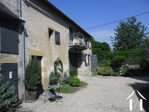 French property for sale in Vézelay, Yonne - €349,500 - photo 8