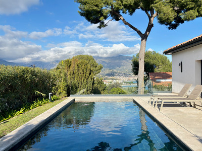 Newly Renovated Villa with Panoramic Views in Cap Martin – A Stone’s Throw from Monaco