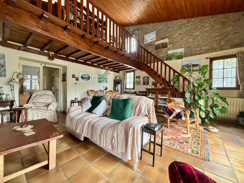 French property for sale in Vinça, Pyrénées-Orientales - €294,000 - photo 3