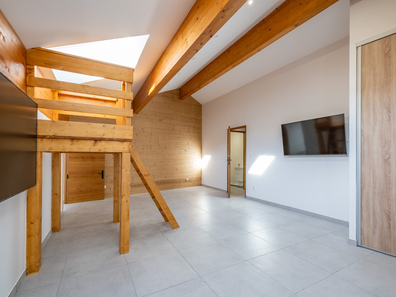 Ski property for sale in Meribel - €532,357 - photo 7